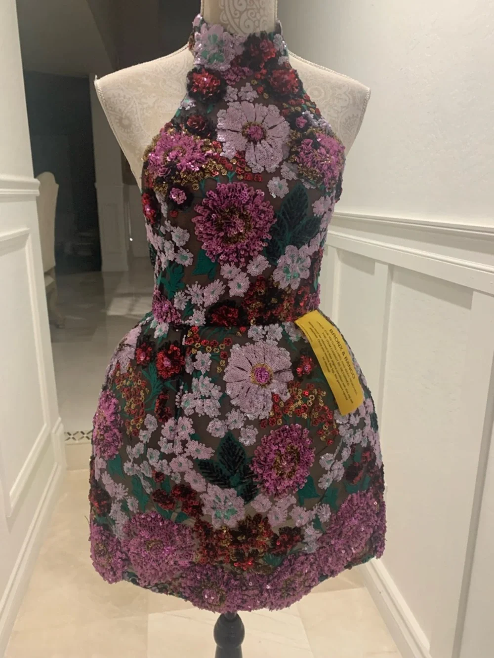New BRONX AND BANCO Deirdre Floral Sequinned Halter Dress Size S / 4 US - Picture 3 of 16